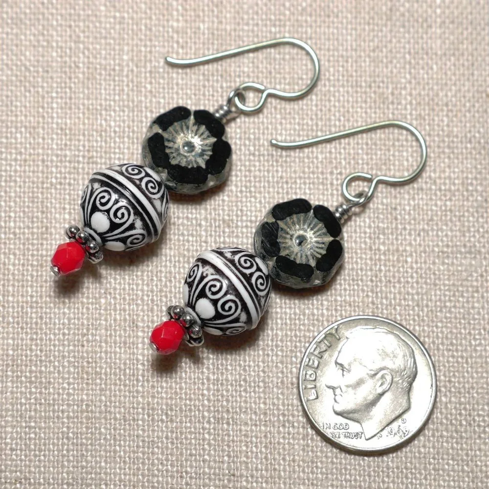 Hand Crafted Handmade Earrings Black, White, & Red Mexican-Inspired Earr… - Picture 3 of 4